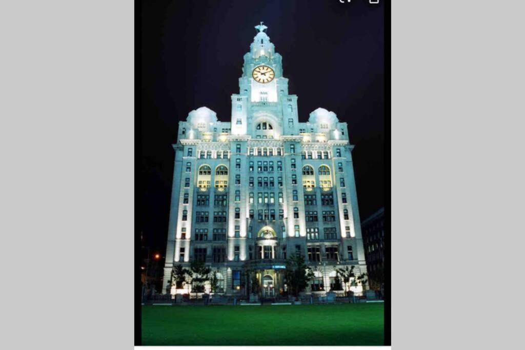 Liverpool, Superb City Centre Apartment With Parking Eksteriør bilde